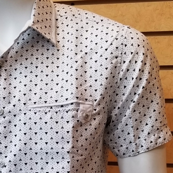 Triangle Pattern Design Shirt - Picture 5 of 7